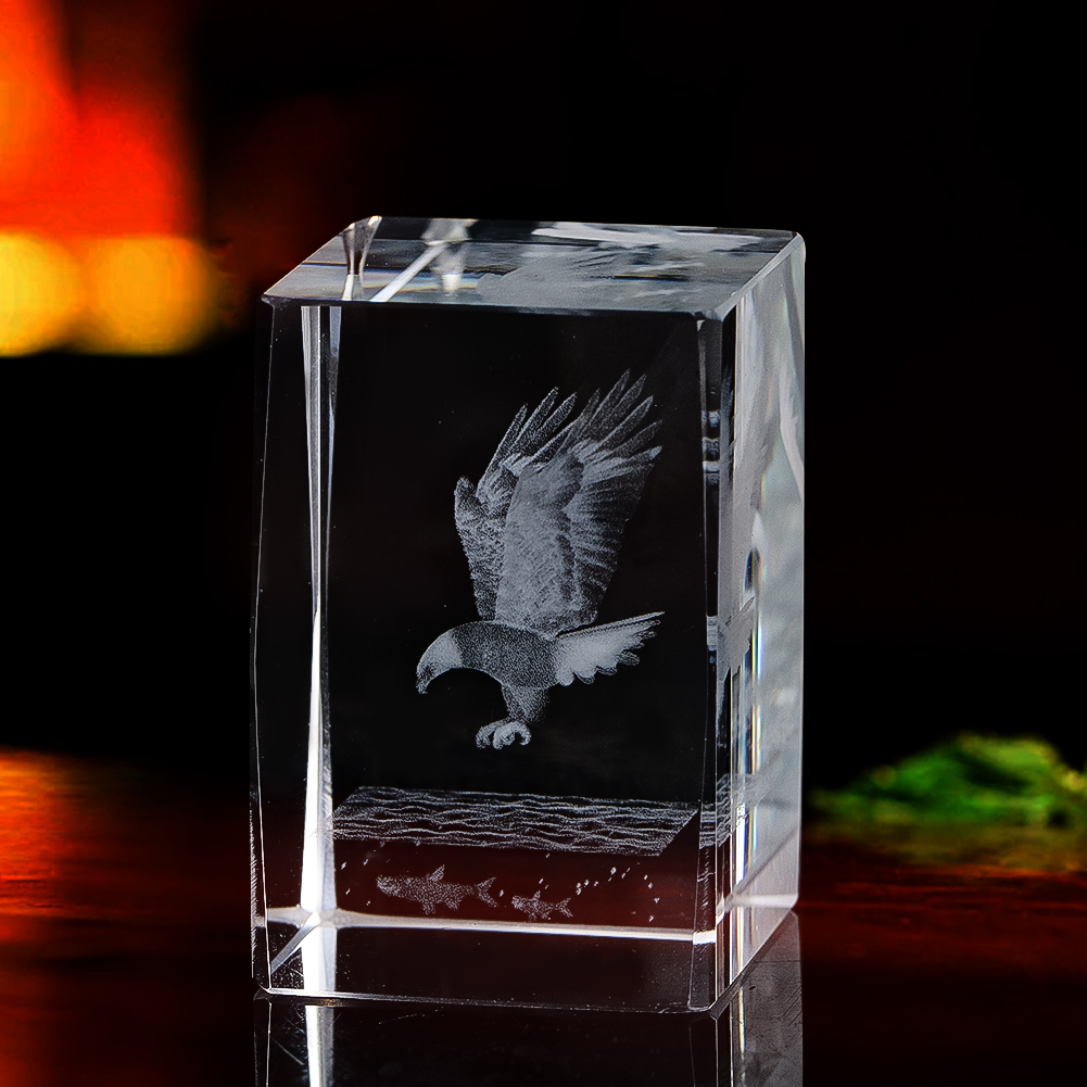 Paper Weight Crystal - 3D Laser-engraved Crystal Eagle Fish Statue